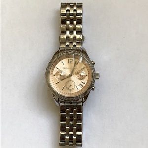 Michael Kors oversized watch 